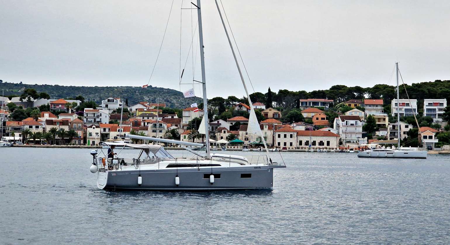 Beneteau Oceanis 34.1 „LOY“ (2024)