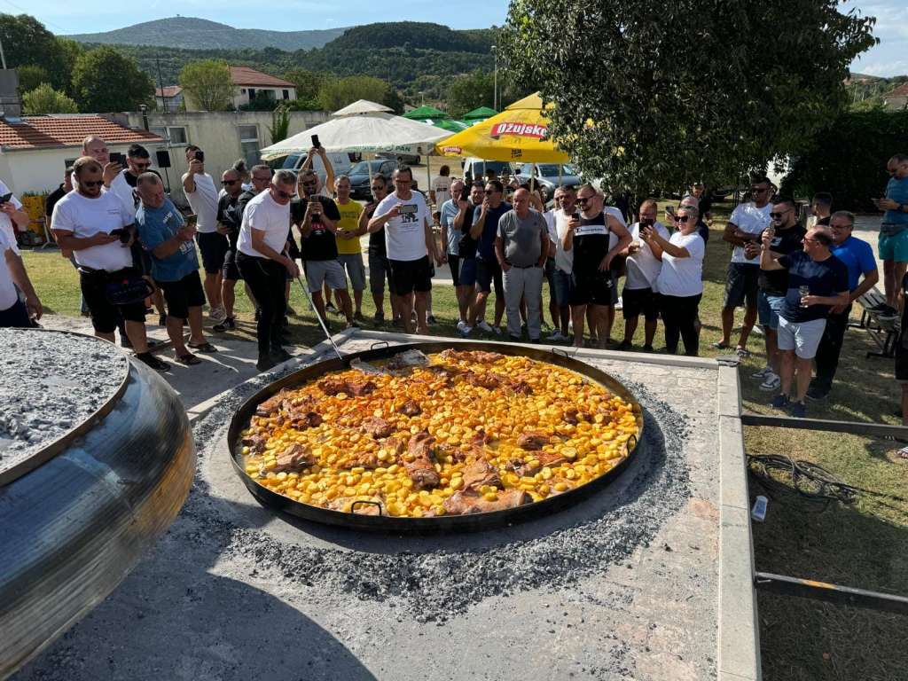 peka traditionelles Gericht